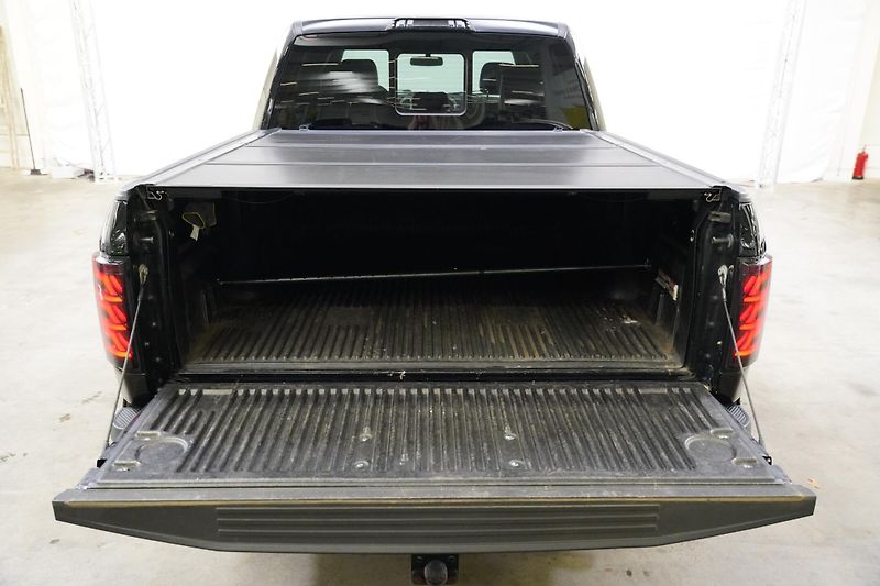 Ford F-150 - fotka 26 z 27