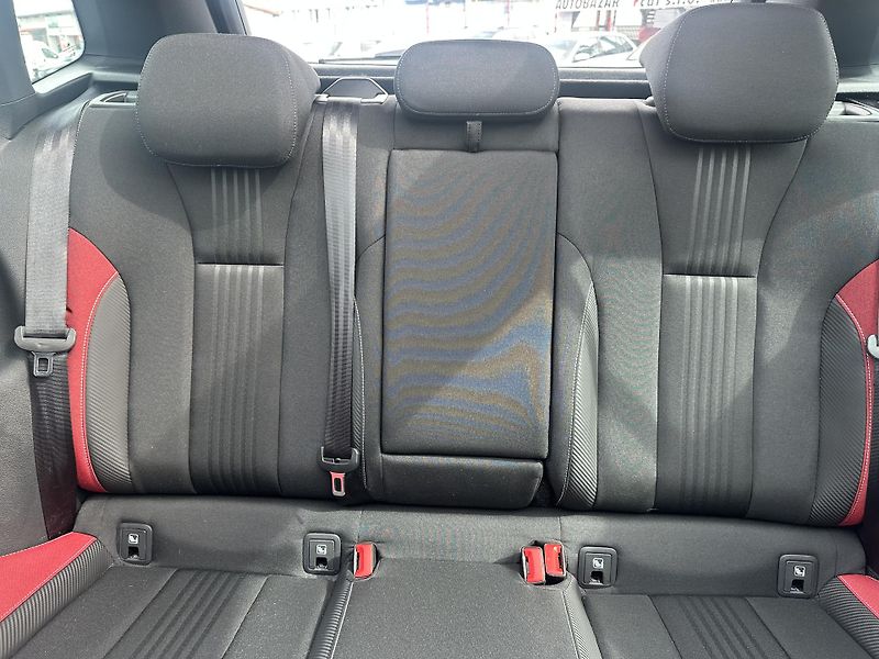Škoda Kamiq (2023) 1.5 TSI Monte Carlo - fotka 23 z 34