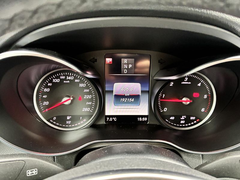Mercedes-Benz GLC 250d-150kw,4x4,COUPE, AMG,AT  - fotka 18 z 36
