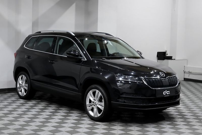 Škoda Karoq 1.5 TSI 110 kW - fotka 2 z 38