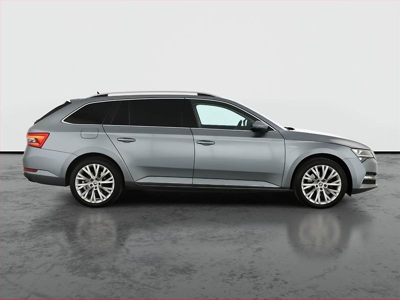 Škoda Superb (2020) Laurin&Klement 2.0 TDI - fotka 6 z 19