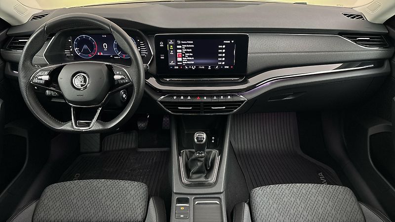 Škoda Octavia 1.5 TSI Style - fotka 8 z 25