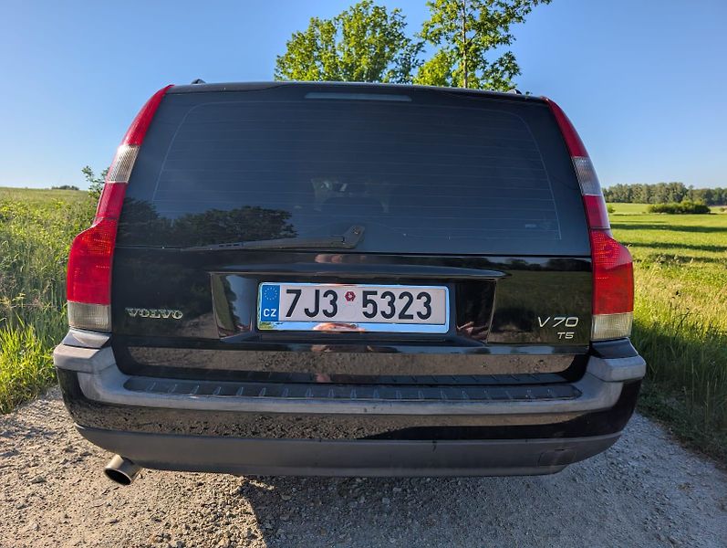 Volvo V70 (2001) - fotka 4 z 27