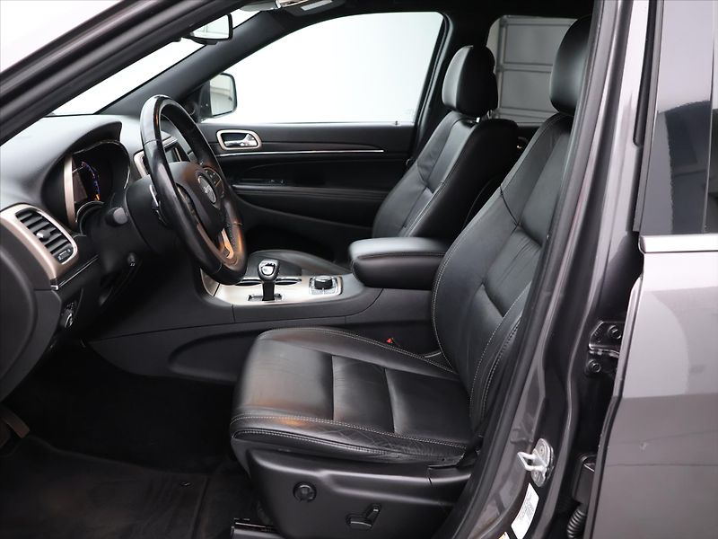 Jeep Grand Cherokee 3,0 CRD 184kW Aut. 4WD Limited - fotka 11 z 30
