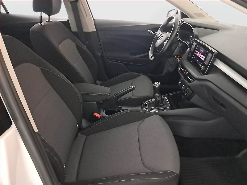 Škoda Fabia (2023) Ambition 1.0, ČR,1.maj - fotka 9 z 17