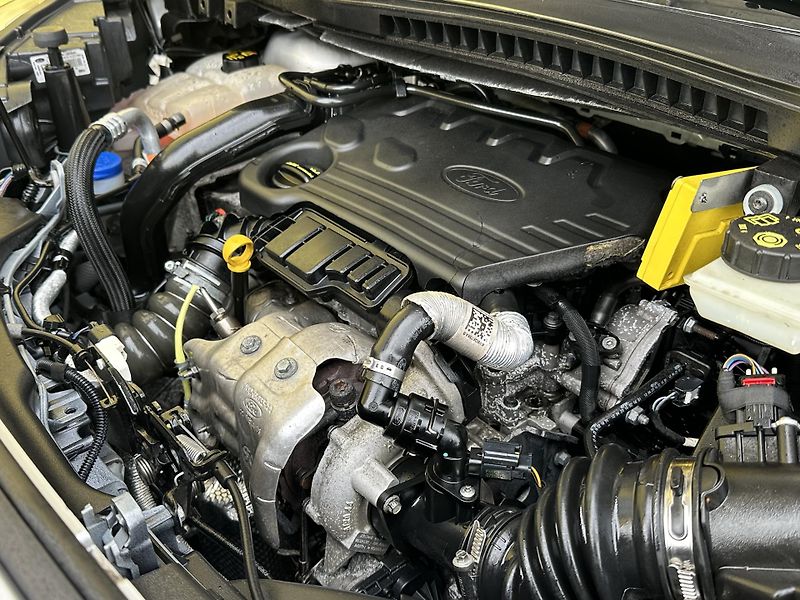Ford Tourneo Connect (2018) 1.5/88kW* 7.Míst * 1.Maj. - fotka 47 z 50