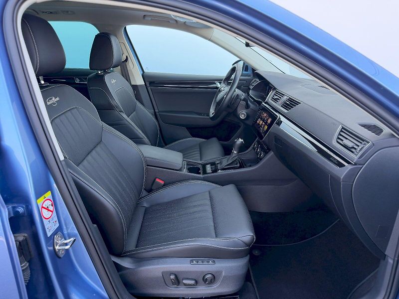Škoda Superb (2024) 2.0 TDI 147kW 4x4 L&K - fotka 29 z 35