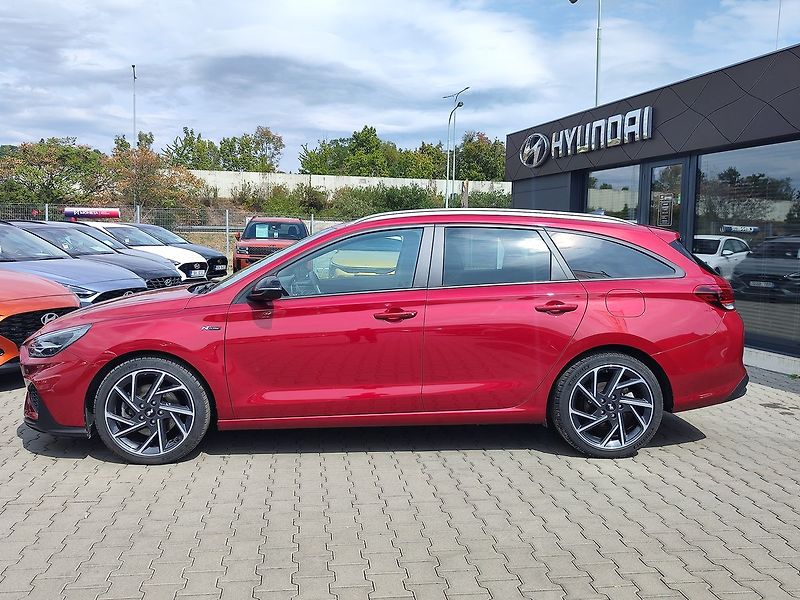 Hyundai i30 1.5 T-GDI/117kW N-Line DCT - fotka 8 z 32