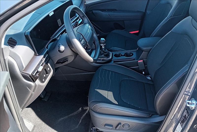 Kia Sportage 1,6 T-GDi 4x2 TOP - fotka 9 z 13