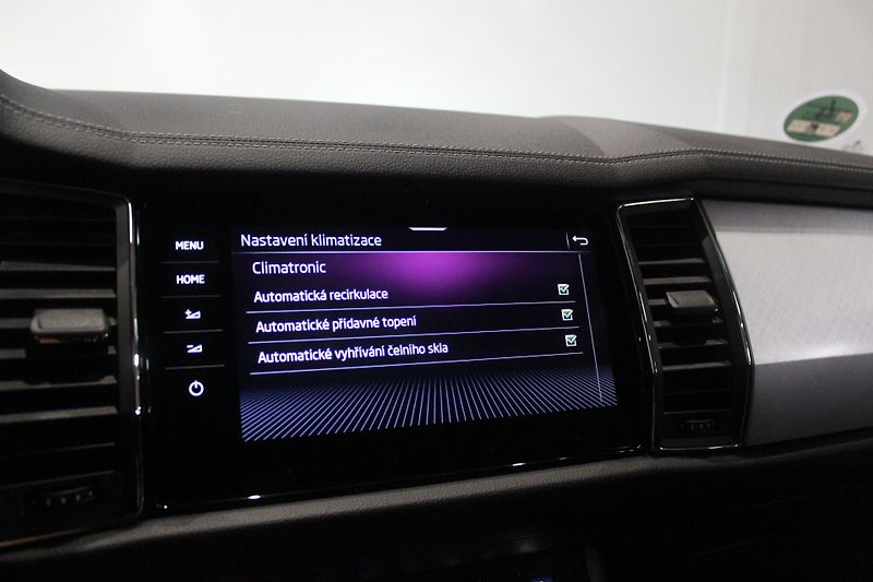 Škoda Kodiaq (2022) 110kW DSG, Tažné, Matrix, 2023 - fotka 34 z 36