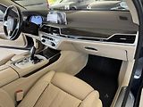 BMW Řada 7 750i xDrive*Laser*NočníVidění - náhled 11