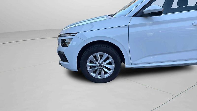 Škoda Kamiq Top Selection 1,0TSI/85kW MT6/ - fotka 21 z 24