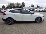 Volvo V40 (2018) 2.0 D CROSS COUNTRY - náhled 2