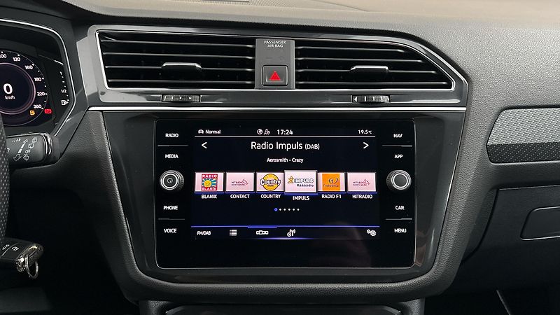 Volkswagen Tiguan Allspace 2.0 TDI DSG 4MOTION R-Line - fotka 11 z 30