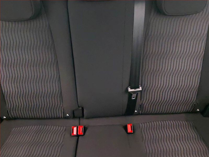 Peugeot 308 (2017) 1.6 BlueHDi, Serv.kniha - fotka 10 z 19