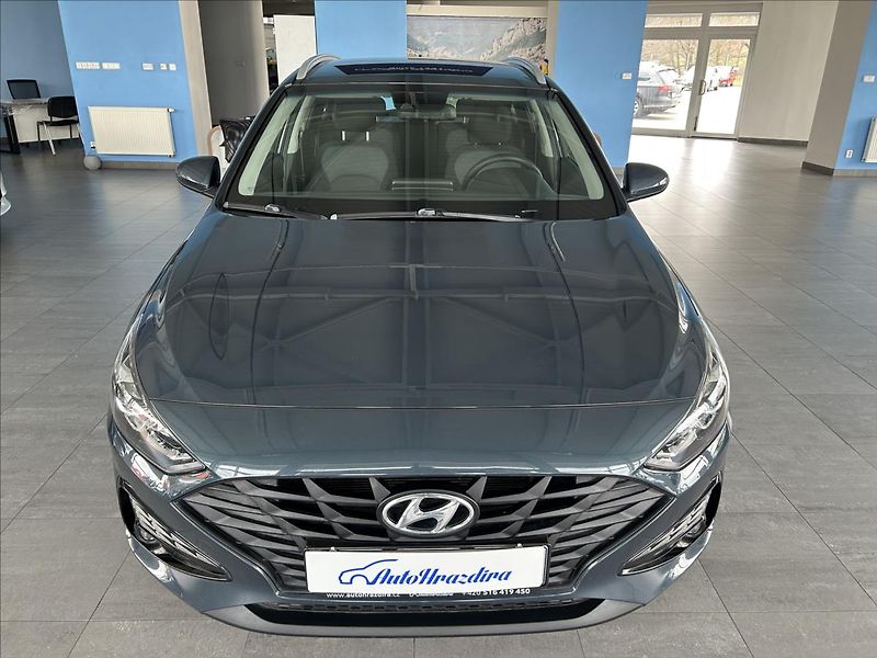 Hyundai i30 1,0   TGDI,ČR,1.MAJITEL,SERVIS - fotka 2 z 22