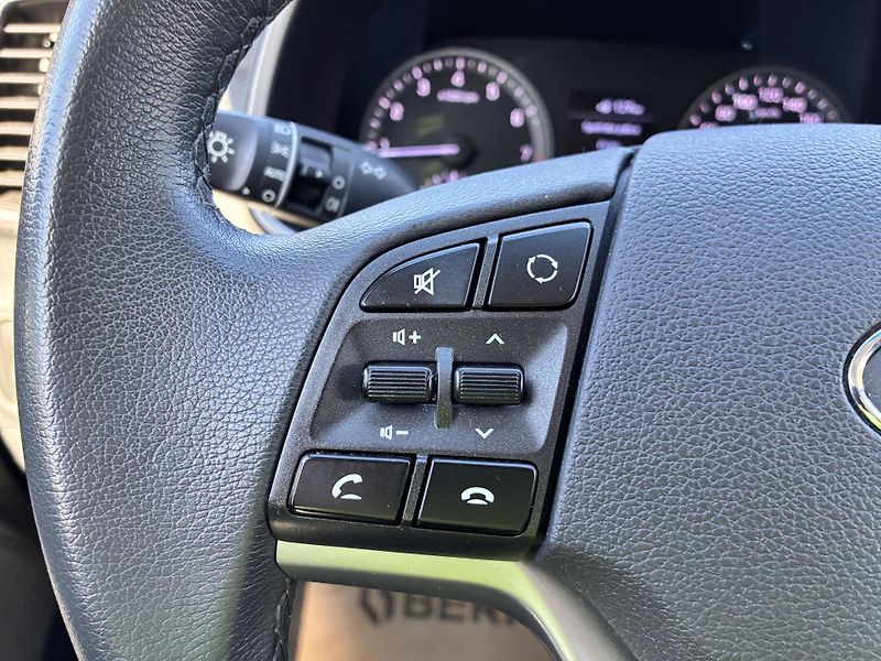 Hyundai Tucson 1.6GDi 97kW KLIMA ČR 1.MAJITEL - fotka 19 z 25