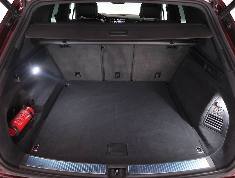 Volkswagen Touareg (2022) 3.0 TDI - fotka 13 z 24