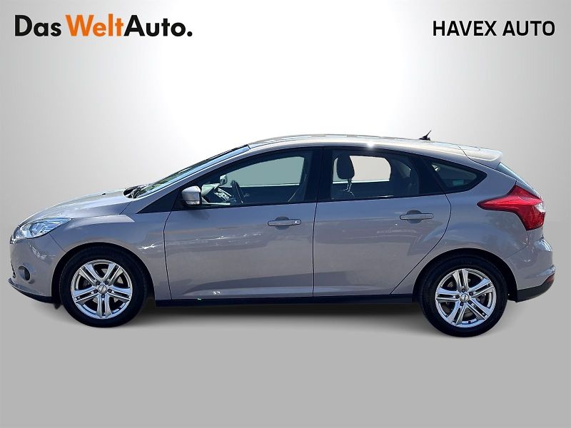 Ford Focus (2013) 1.0 EcoBoost Trend - fotka 3 z 25