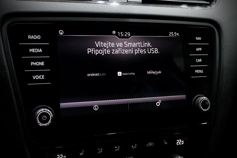 Škoda Octavia 3 FL Combi 1.4 TSI 110 kW - fotka 34 z 35