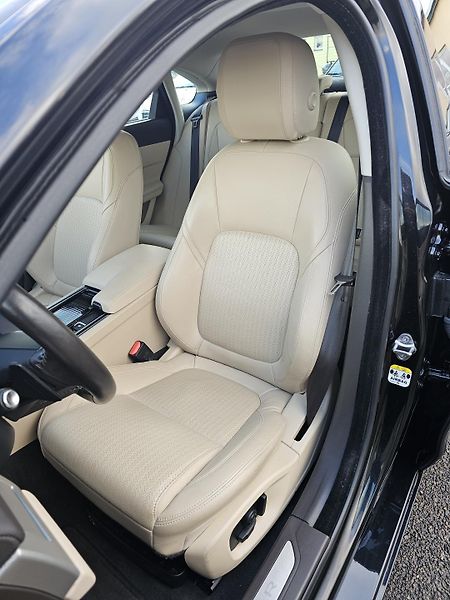 Jaguar XF (2019) 2.0 25D 177kW 2019,VÝHŘEV,KŮŽE - fotka 19 z 50