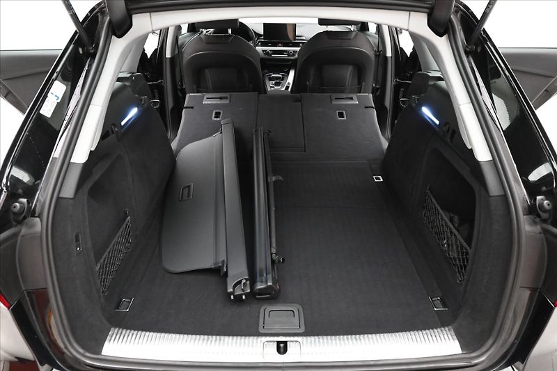 Audi A4 2,0 40TDI 150 kW S-Tronic Záru - fotka 11 z 34