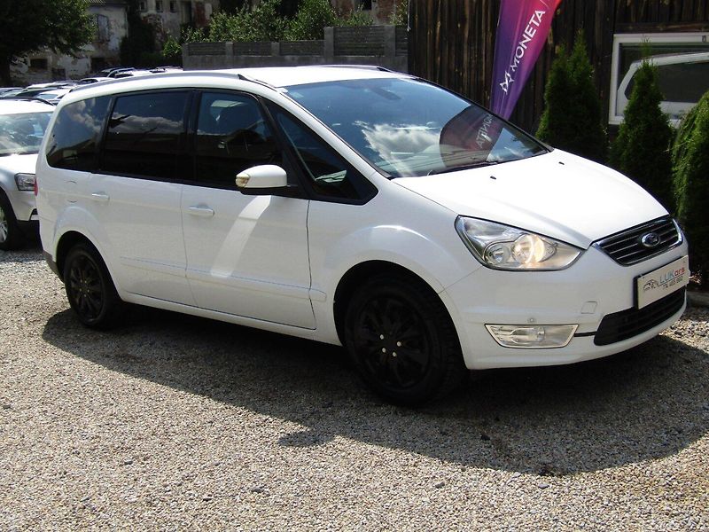 Ford Galaxy (2013) 1.6 TDCi  ZIMNÍ + LETNÍ PNEU - fotka 7 z 34