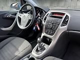 Opel Astra 1.4T 103 kW 1.MAJ SERVISKA - náhled 7