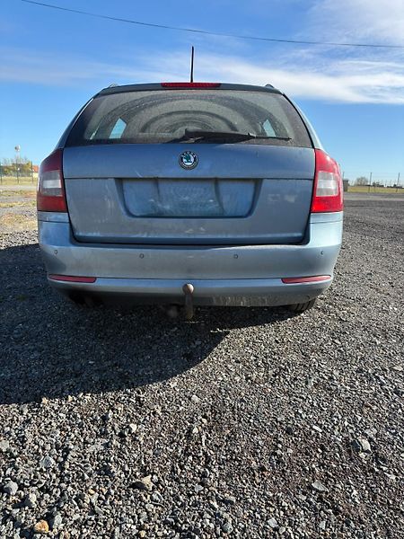 Škoda Octavia (2011) Škoda Octavia 2.0 TDI CR - fotka 11 z 21