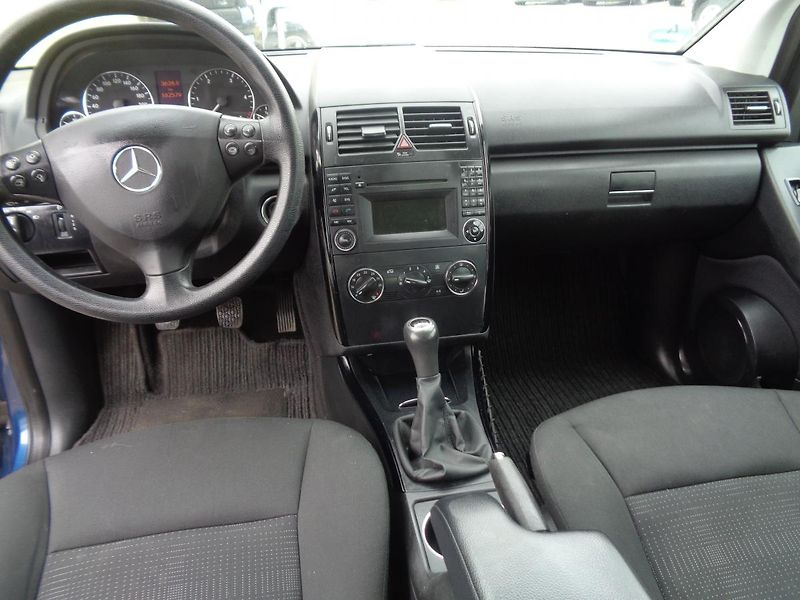 Mercedes-Benz Třídy A 2,0 CDI - fotka 10 z 13