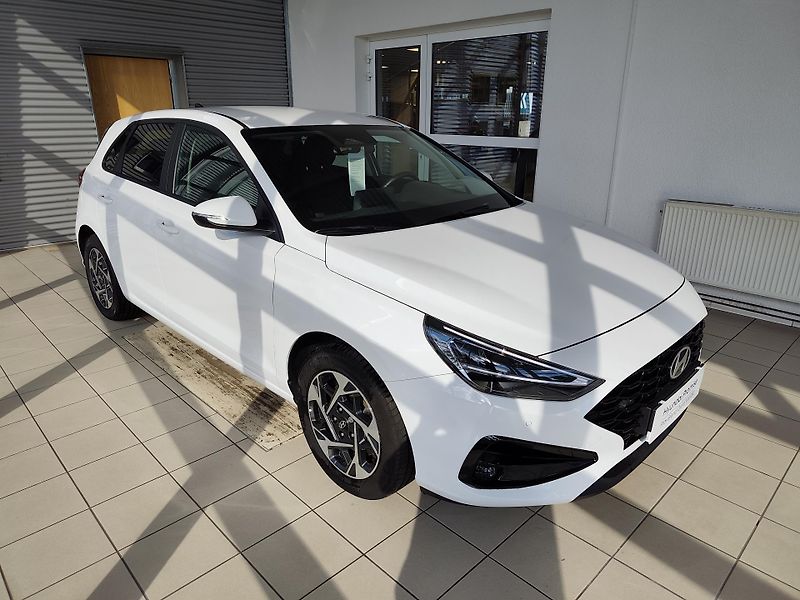 Hyundai i30 (2025) 1.5DPi 71kW Smart MT - fotka 5 z 21