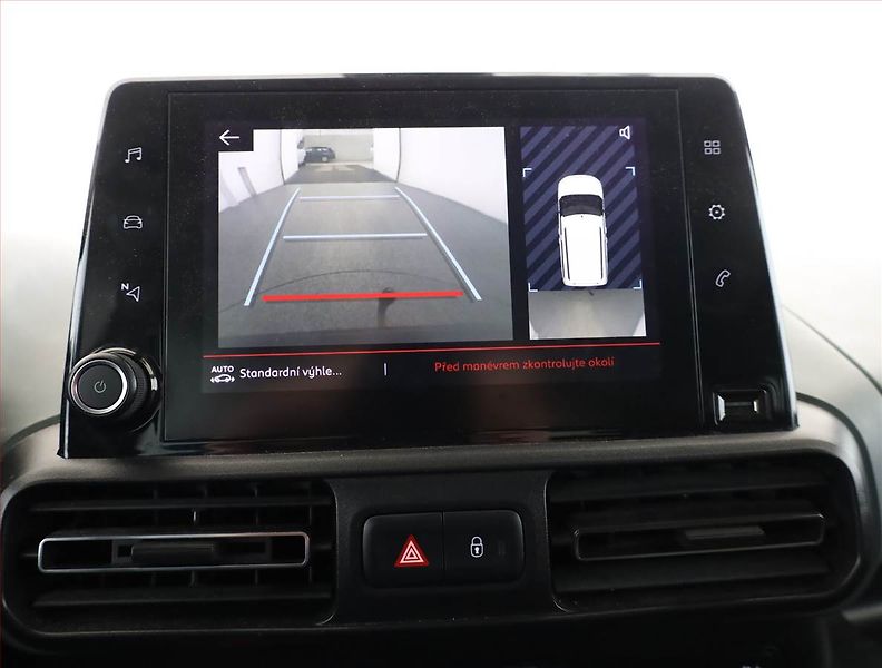 Citroën Berlingo (2019) Feel 1.2 PureTech, 5Míst, ČR - fotka 13 z 16