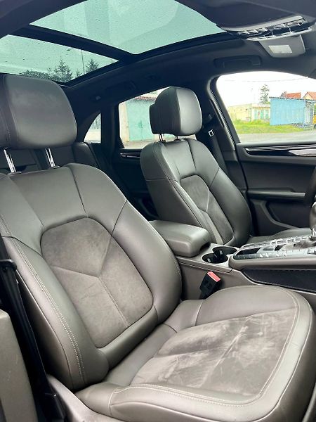Porsche Macan (2016) PORSCHE MACAN S 3.0 V6 250 KW  - fotka 21 z 34