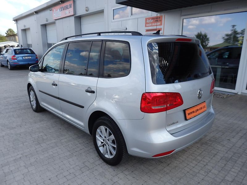 Volkswagen Touran 1,4TSi DIGI KLIMA, SERVIS KN - fotka 5 z 18