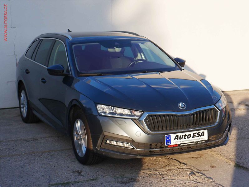 Škoda Octavia (2020) 2.0 TDi, Ambition, LED, navi - fotografie inzerátu