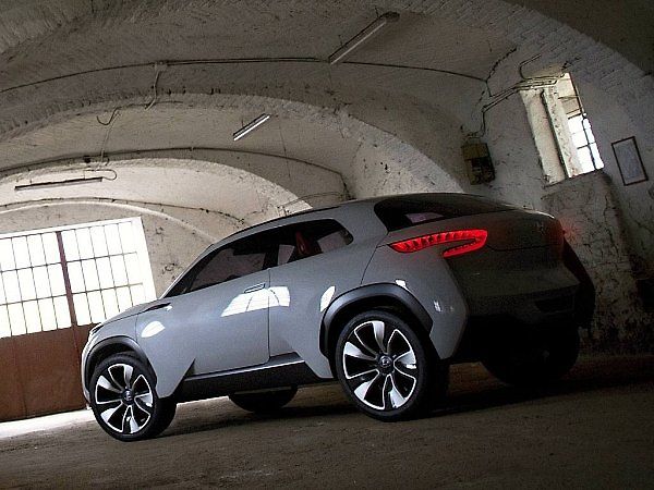 Hyundai Intrado.