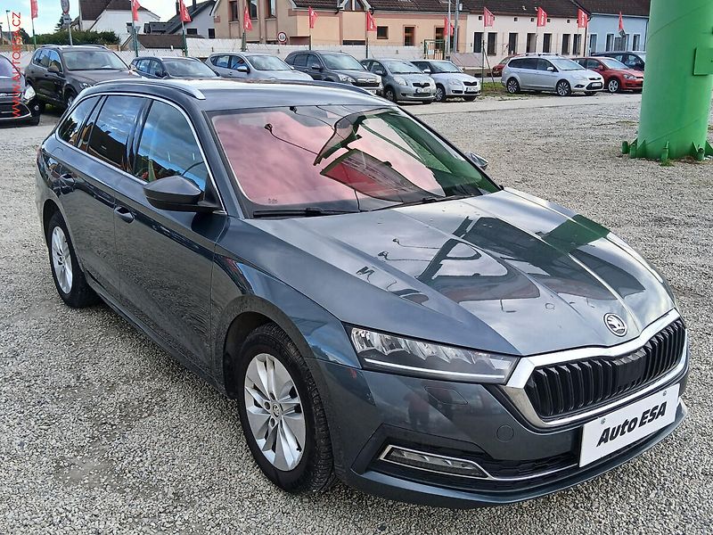 Škoda Octavia (2020) 2.0 TDi, Ambition, LED, navi - fotografie inzerátu