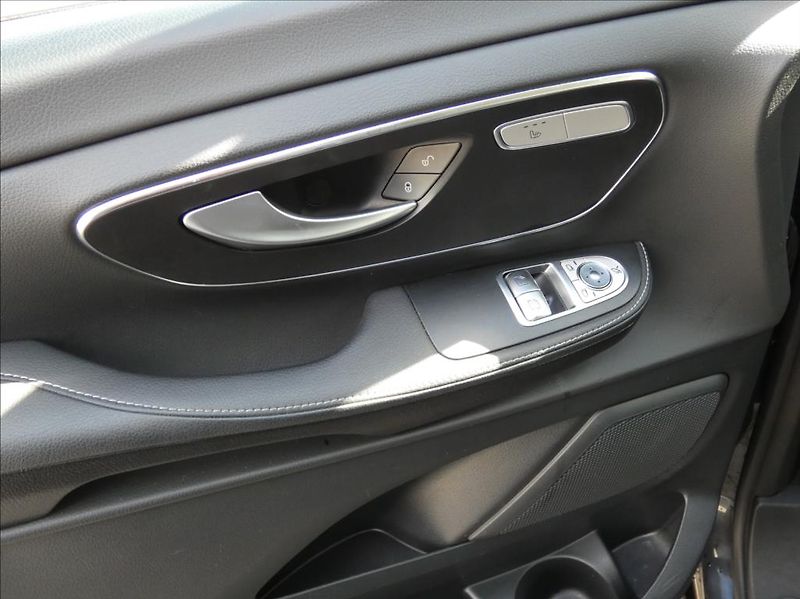 Mercedes-Benz Třídy V 2,0 250d 4M, 1.Maj, ČR, DPH - fotka 15 z 31