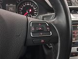 Volkswagen Passat (2011) 2.0 TDI, Navi, Tempomat - náhled 17