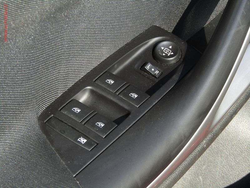 Opel Astra (2020) 1.2 T, ČR, GS Line, navi - fotka 11 z 20