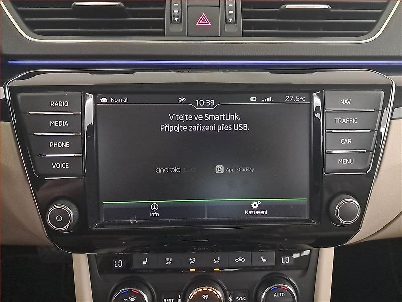 Škoda Superb (2015) Laurin&Klement 2.0 TDI - fotka 27 z 30