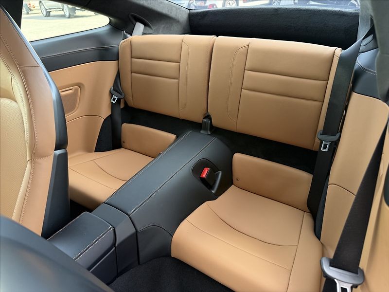 Porsche 911 4,0 GT3 Touring,CZ - fotka 24 z 29