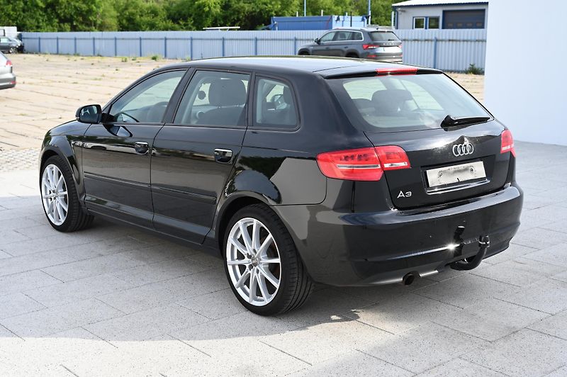 Audi A3 1.6MPI  75KW Sportback 6/2012 - fotka 7 z 26