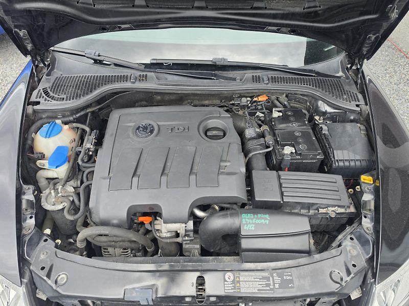 Škoda Octavia 1.6 TDI  - fotka 11 z 11