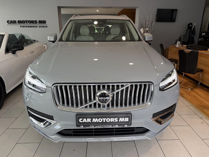 Volvo XC90 B6 AWD Ultimate Bright 7míst - fotka 3 z 30
