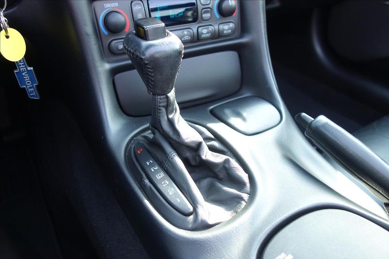 Chevrolet Corvette 5,7 i V8 253KW, TARGA, C5. - fotka 22 z 35