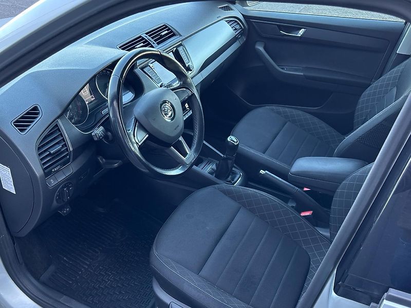 Škoda Fabia Style - fotka 6 z 23