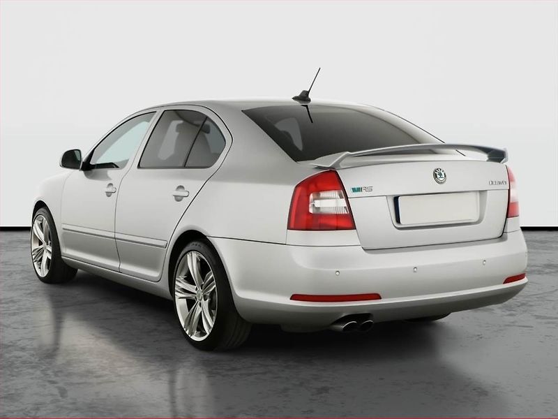 Škoda Octavia (2011) RS 2.0 TSI, Xenony, Tempomat - fotka 4 z 13