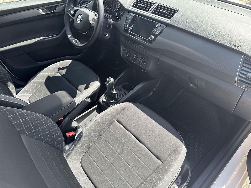 Škoda Fabia (2021) Combi 1.0 TSI Ambition - fotka 10 z 29