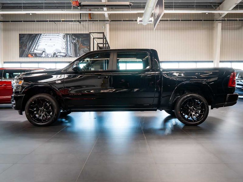 Dodge RAM (2026) 5.7 HEMI V8 Limited 2026 LPG - fotka 2 z 50